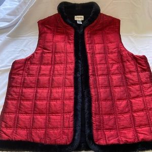 Chicos Quilted Red Vest with Faux fur Trim